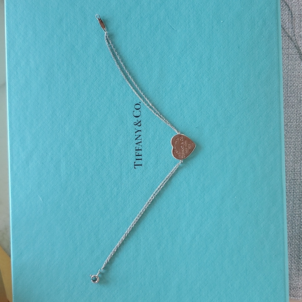 Tiffany & Co. Heart bracelet